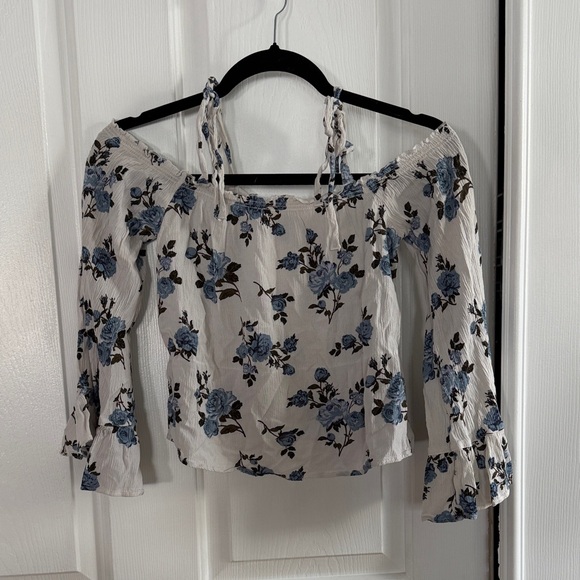 American Eagle Outfitters Tops - American Eagle  Off-Shoulder Women Top